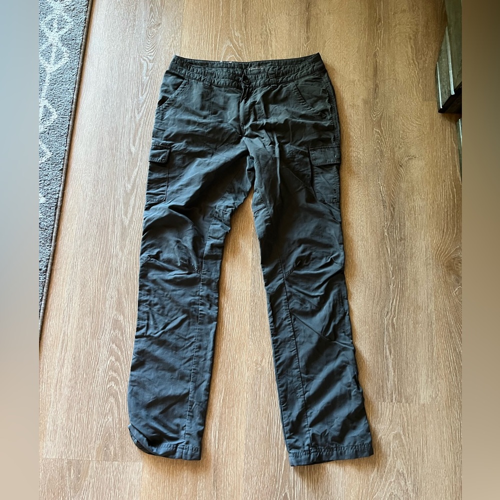 Columbia Omni shield pants size 10